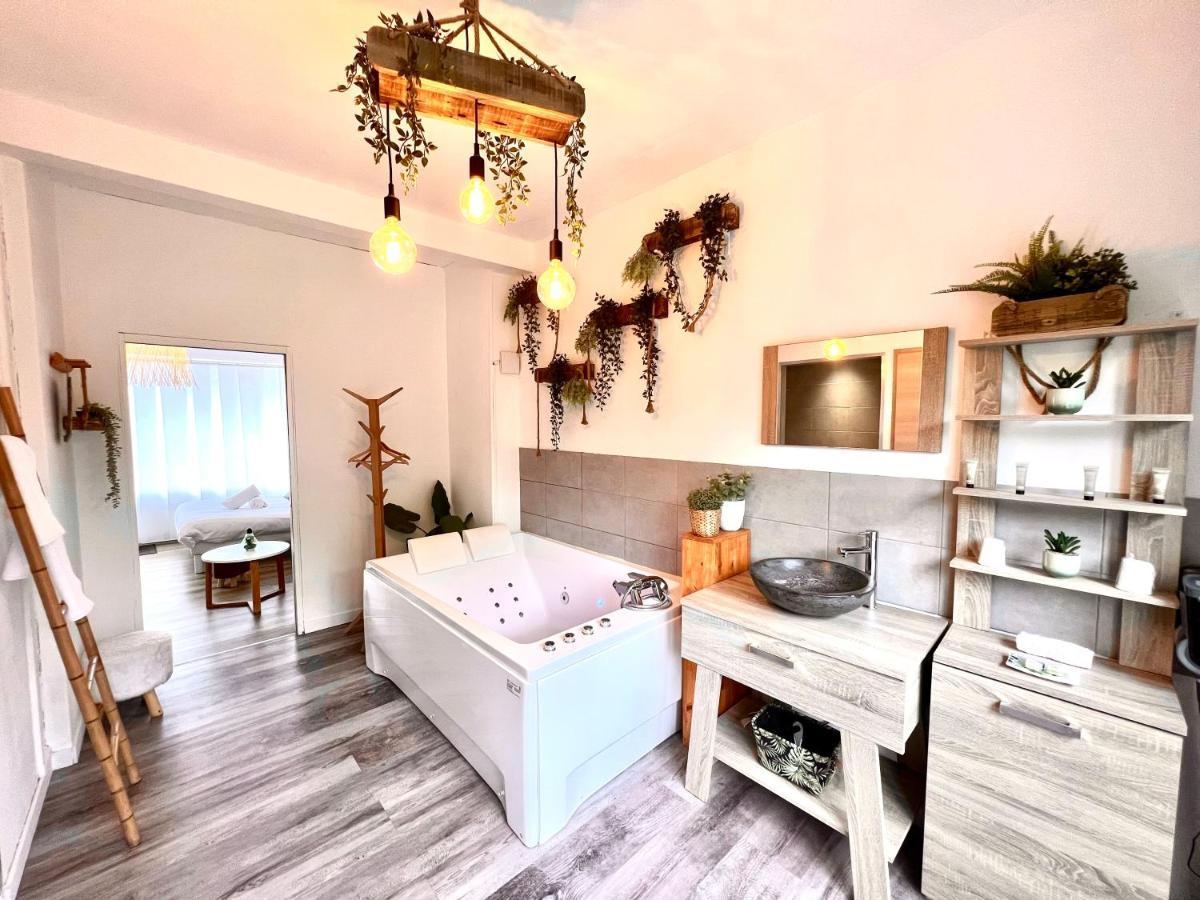 Loasis Apartment Кале Екстериор снимка